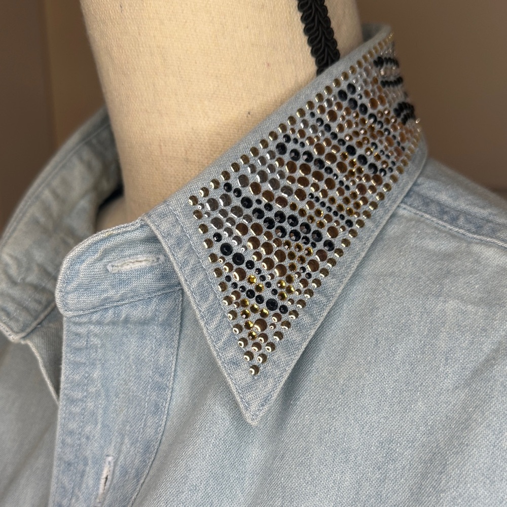 Christine Alexander Denim Shirt with Swarovski Crystal Accents-New With Tags - Picture 3 of 9